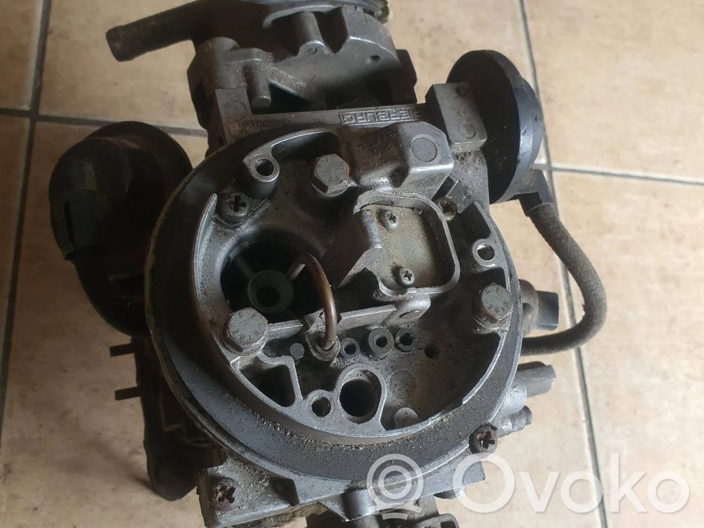 Audi 100 C1 Carburador 