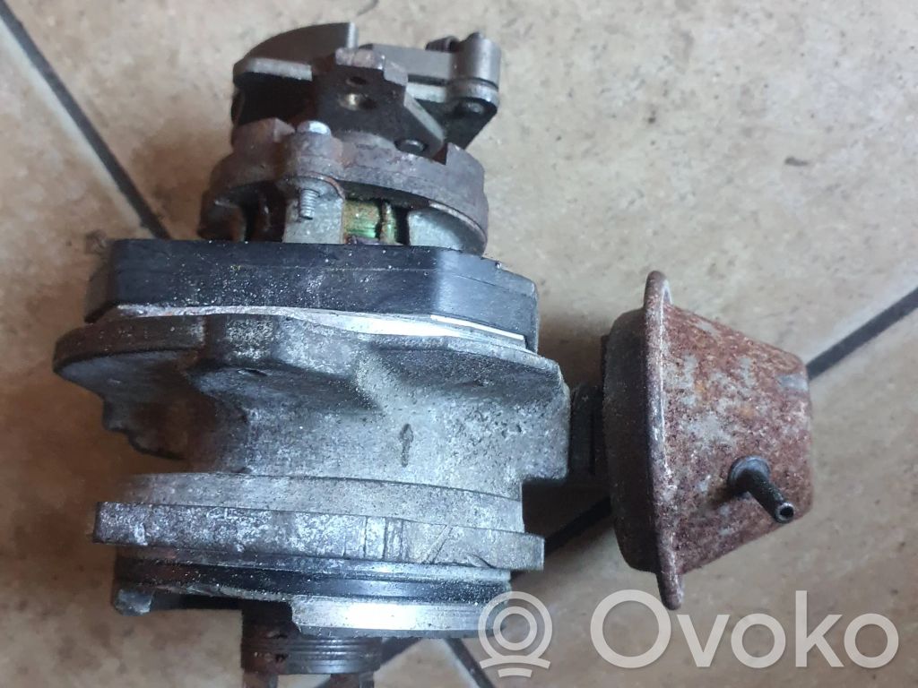 Spark distributor   1111395,3J16