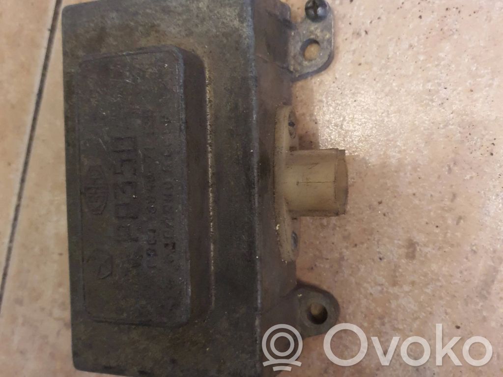 Valve oil control   PP350,394071123
