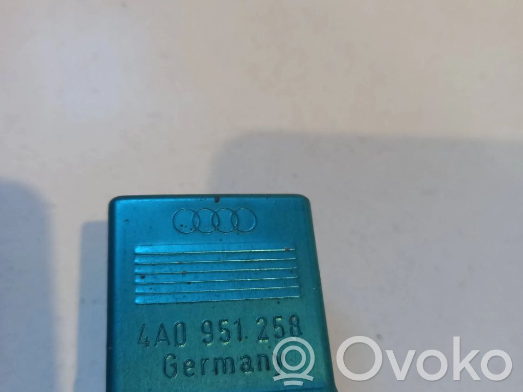 Audi A6 S6 C4 4A Other relay 