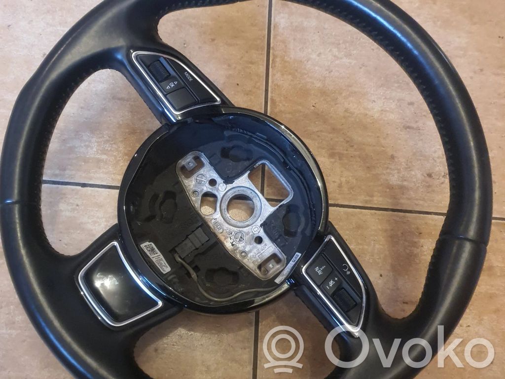 Audi A4 S4 B8 8K Ohjauspyörä 