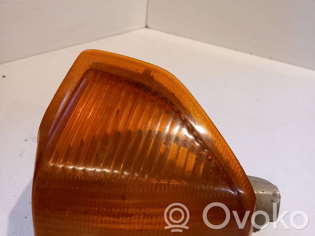 Ford Escort Front indicator light 