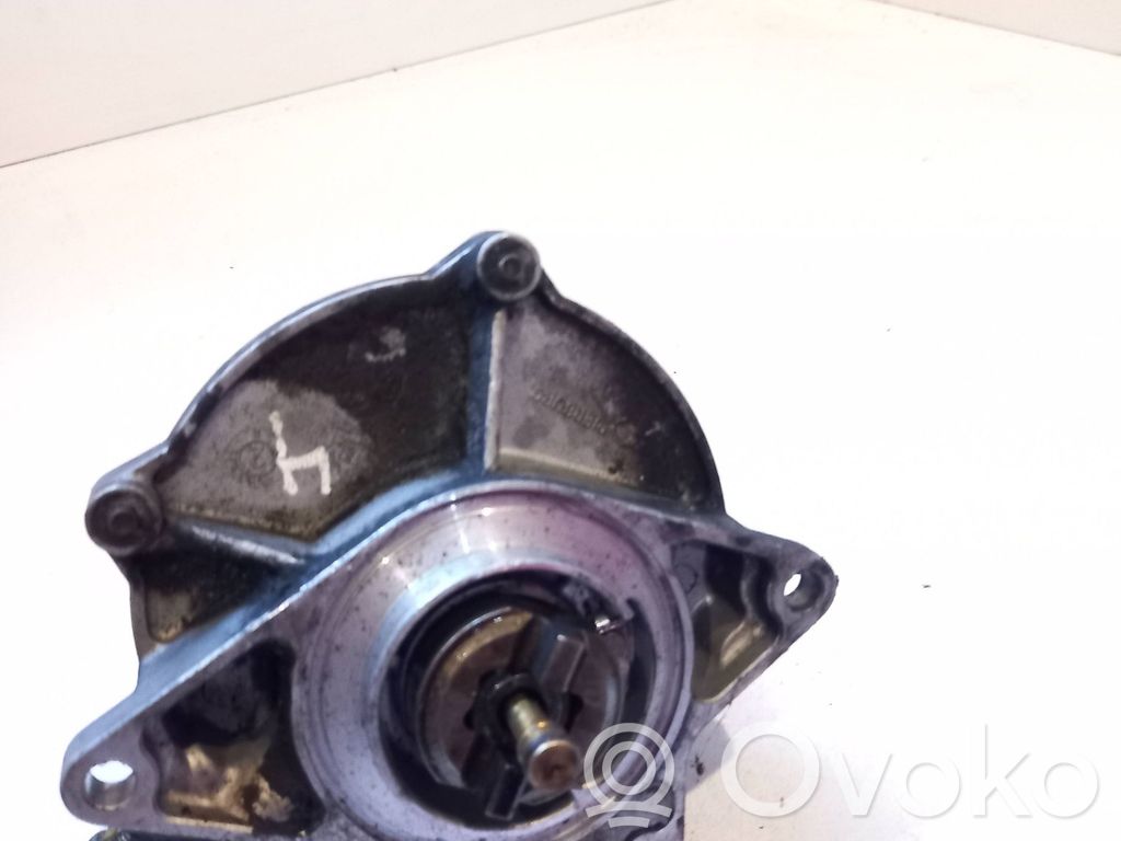 Audi A6 S6 C5 4B Pompă vacuum 