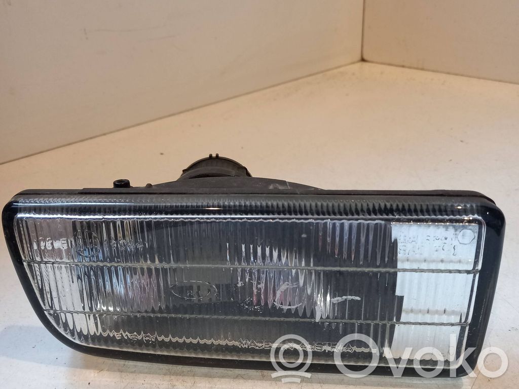 BMW 3 E36 Etusumuvalo 