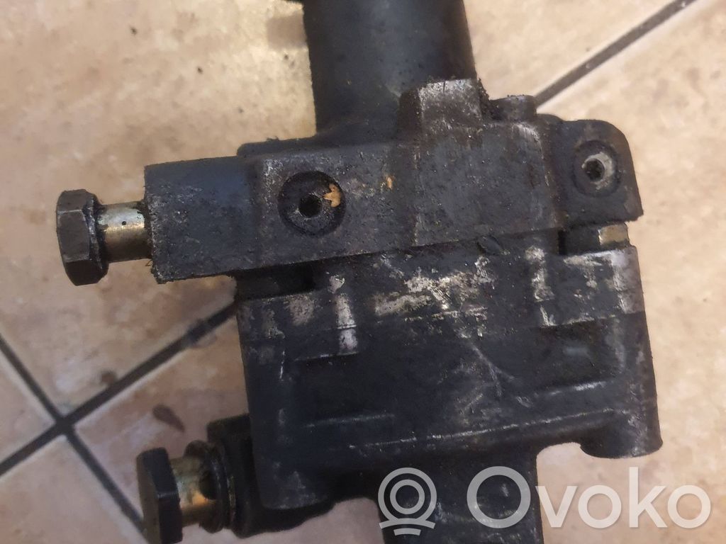 BMW 5 E34 Power steering pump 