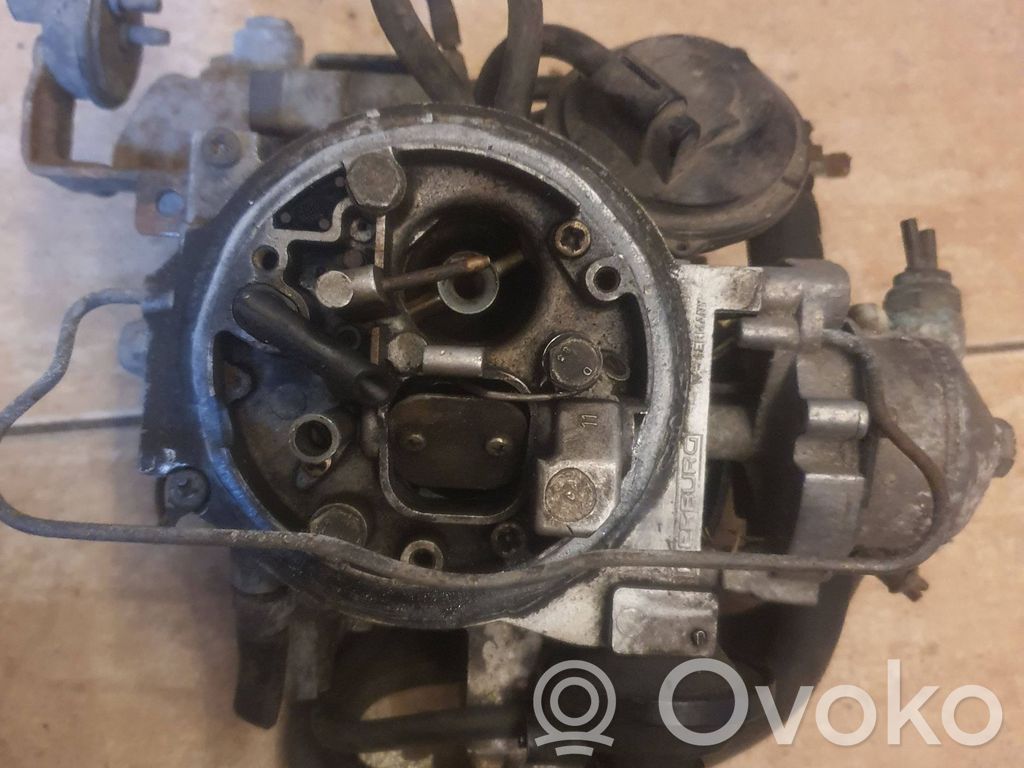 Volkswagen Golf III Carburador 