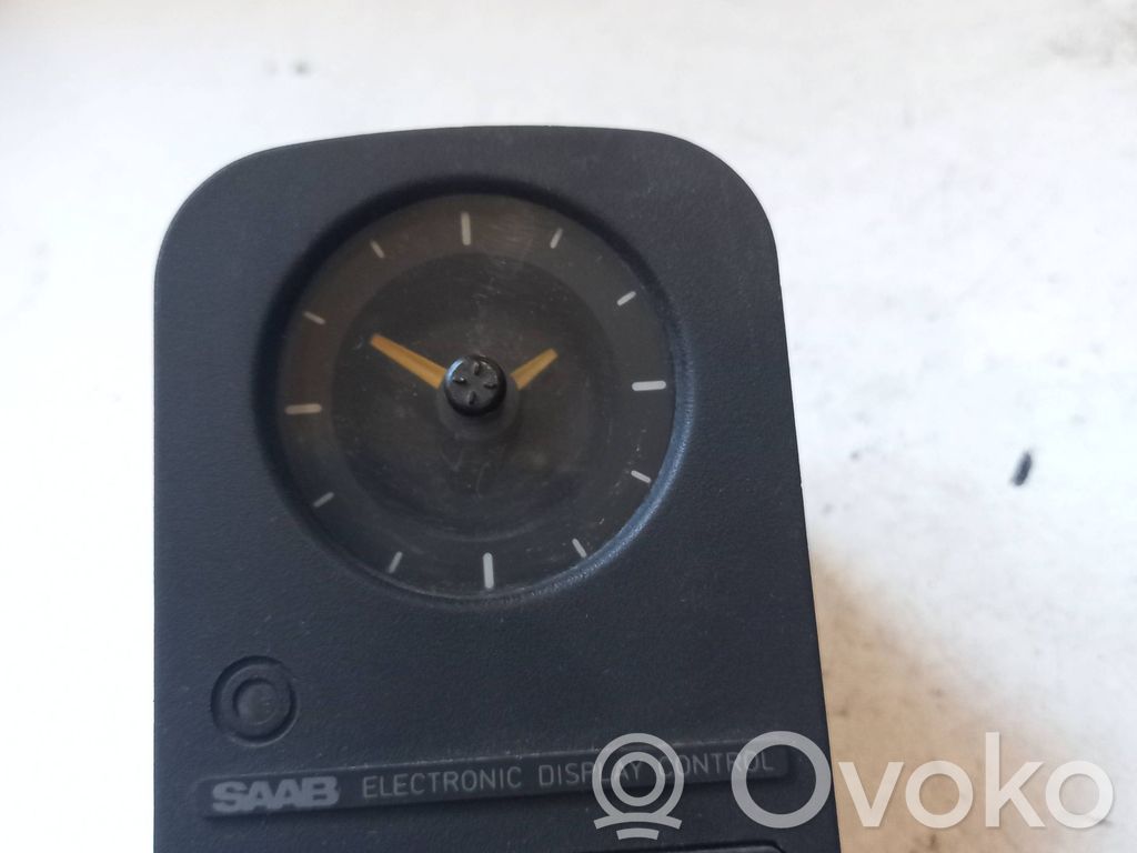 Saab 9000 CS Clock 