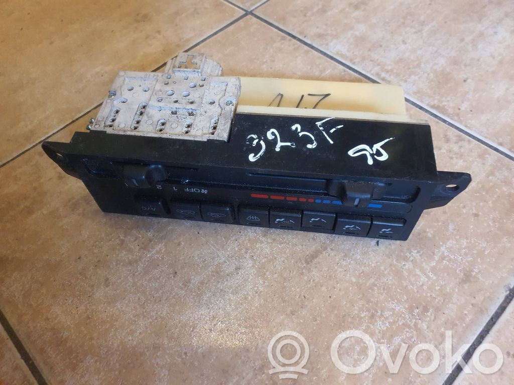 Mazda 323 F Ilmastoinnin ohjainlaite 