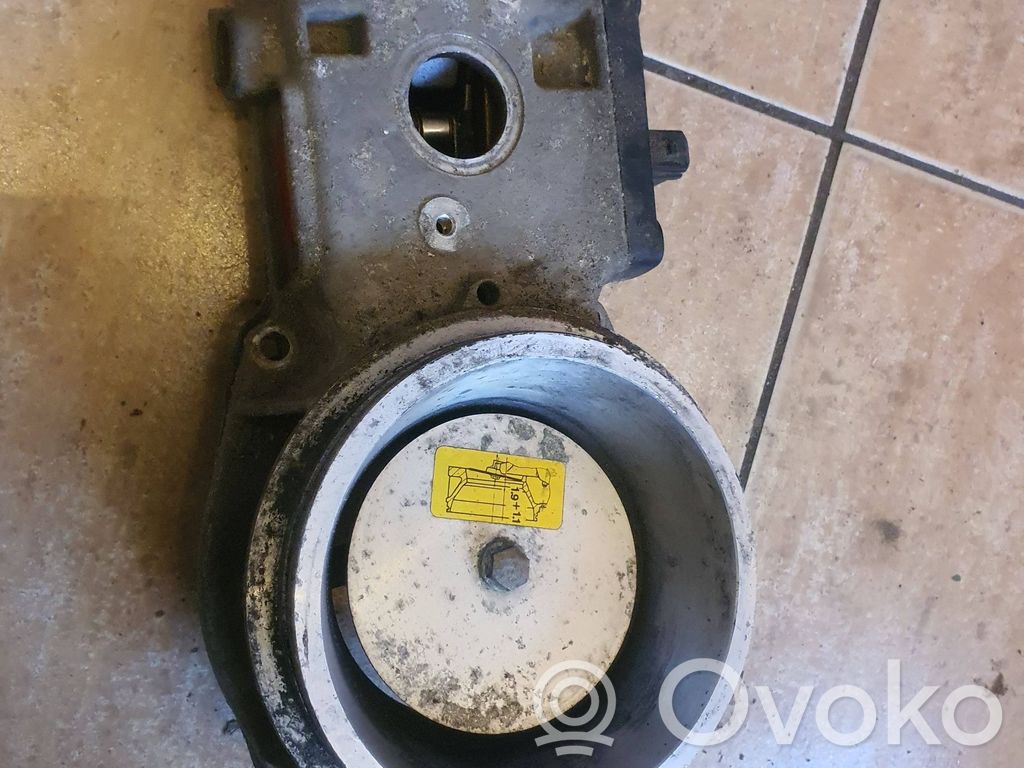 Audi 80 90 B3 Rozdzielacz paliwa 