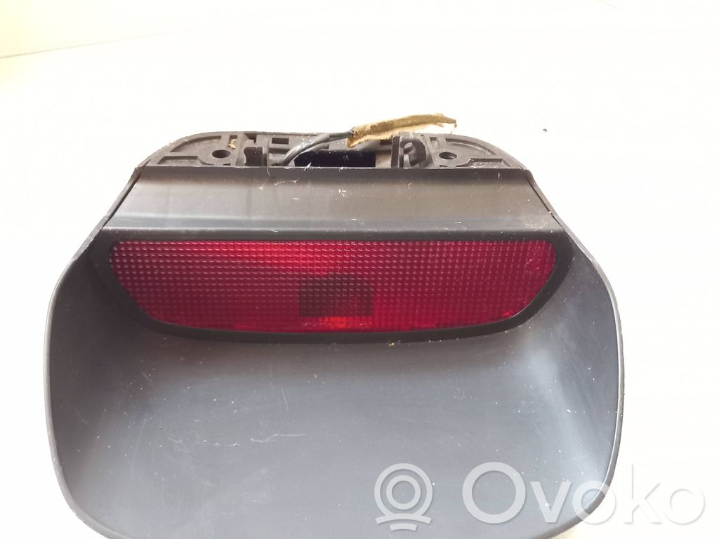 Mazda 323 Third/center stoplight 