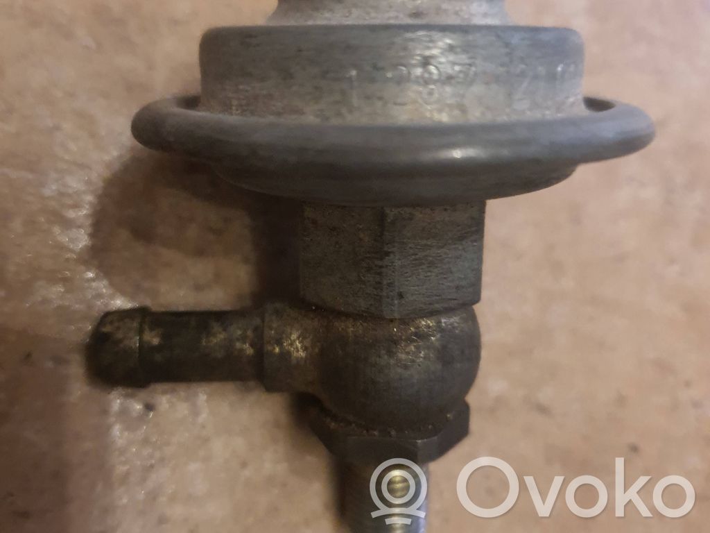 BMW 7 E32 Injection de carburant 