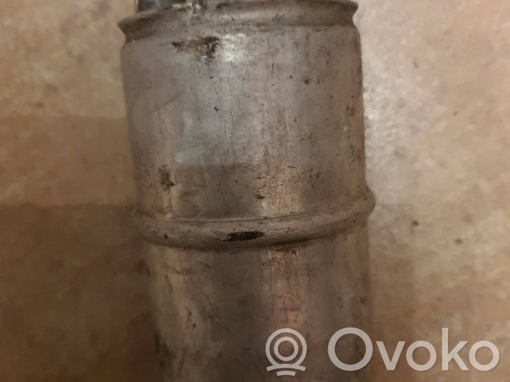 Audi 100 200 5000 C3 Polttoaineen ruiskutuksen suurpainepumppu 