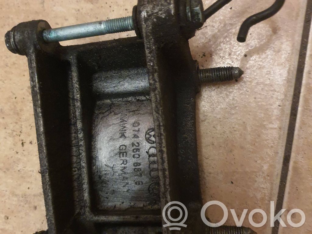 Volkswagen Multivan T4 A/C compressor mount bracket 