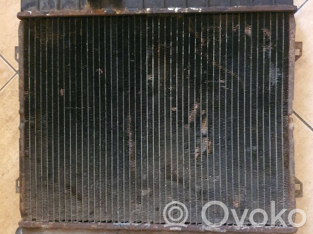 Coolant radiator   1152061