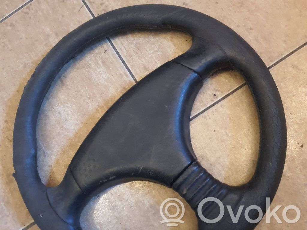 Volkswagen Golf I Руль 