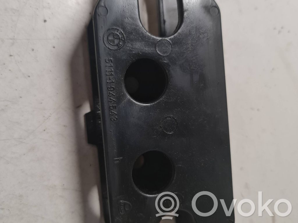 BMW 5 E34 Aizmugurējā bufera montāžas kronšteins 