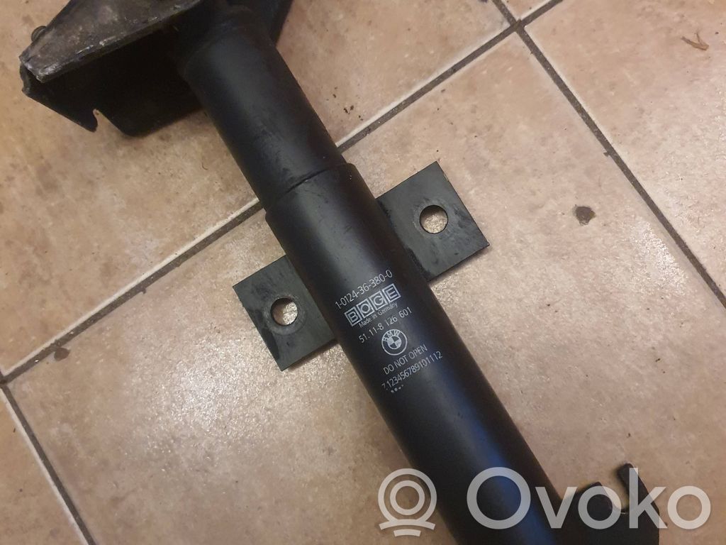 BMW 5 E34 Front bumper shock/impact absorber 