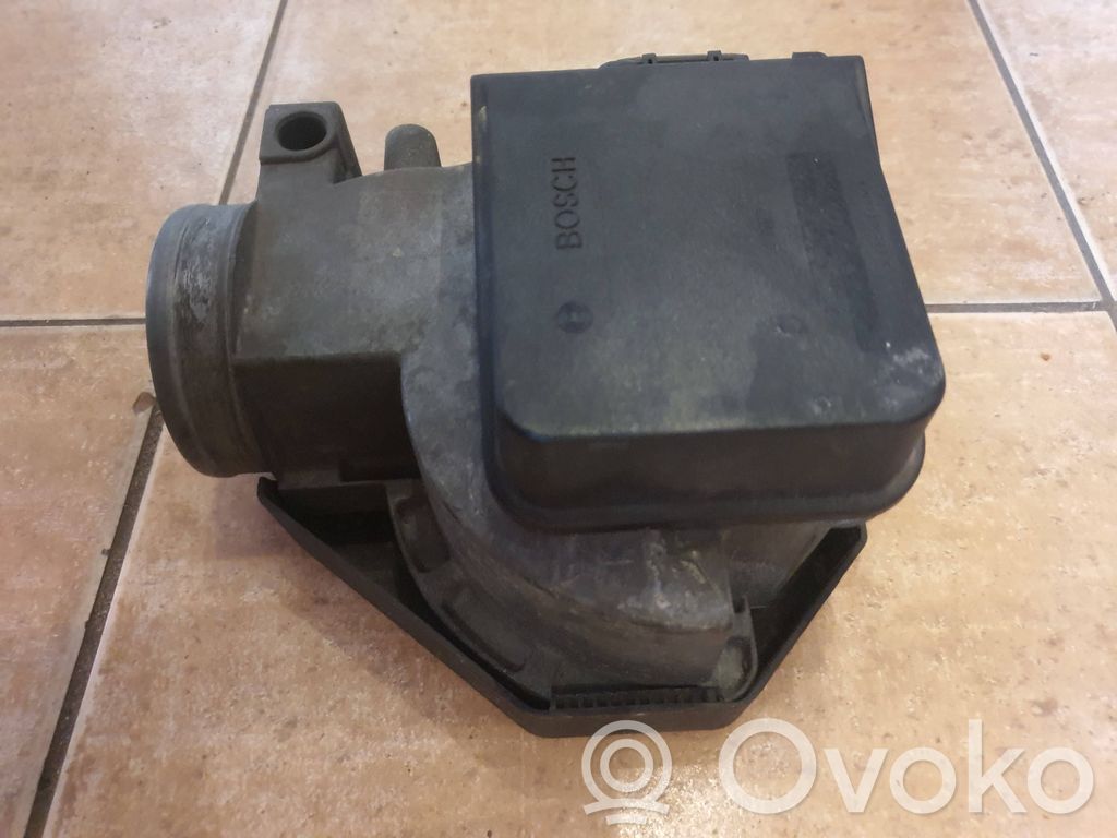 BMW 5 E34 Mass air flow meter 