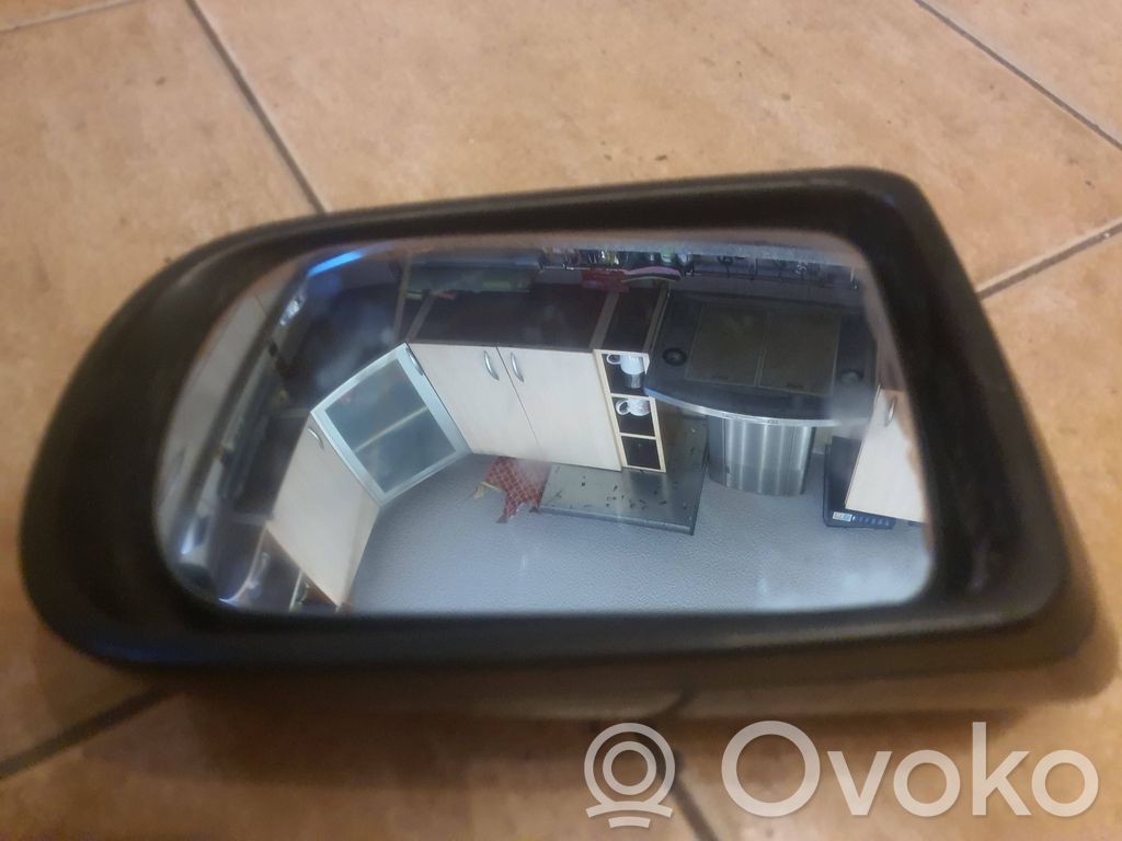 BMW 7 E38 Etuoven sähköinen sivupeili 