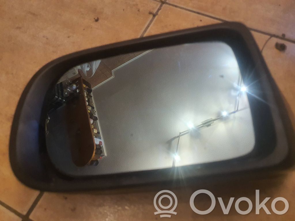 BMW 7 E38 Elektryczne lusterko boczne drzwi przednich 