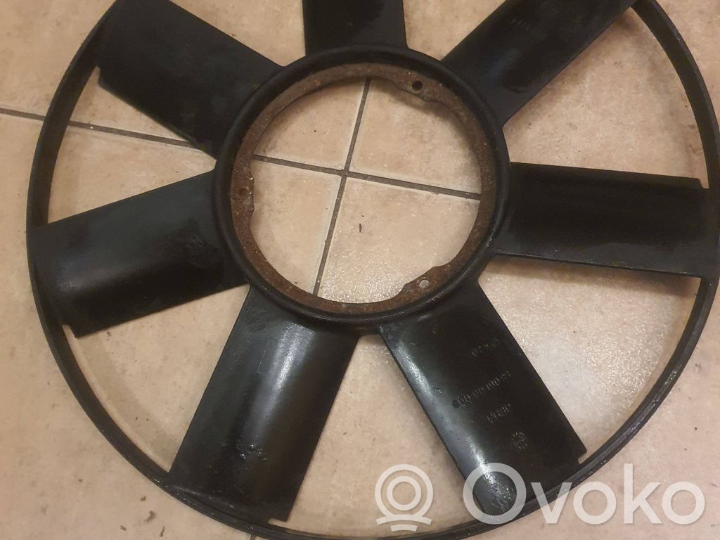 Impulsor de ventilador   2243303
