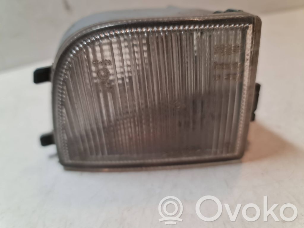 Volkswagen PASSAT B4 Semnalizator față 