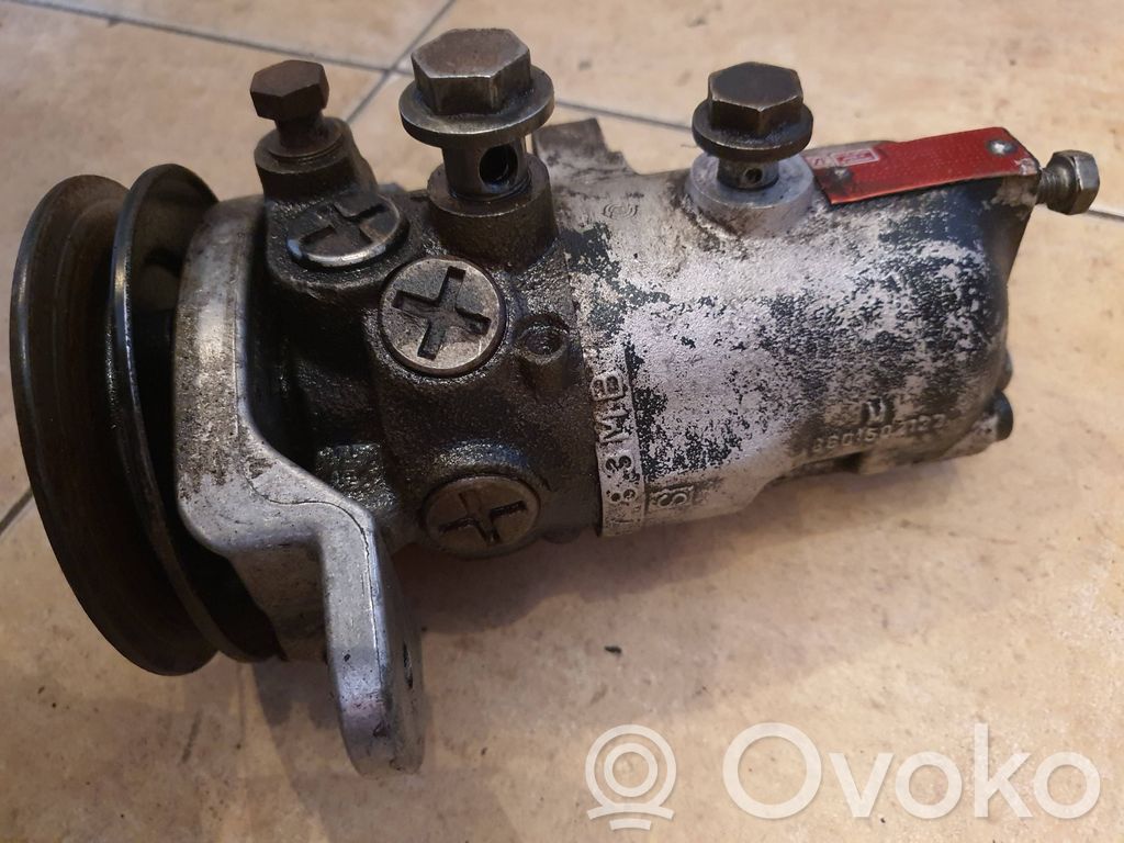 Audi 100 S4 C4 Servopumpe 