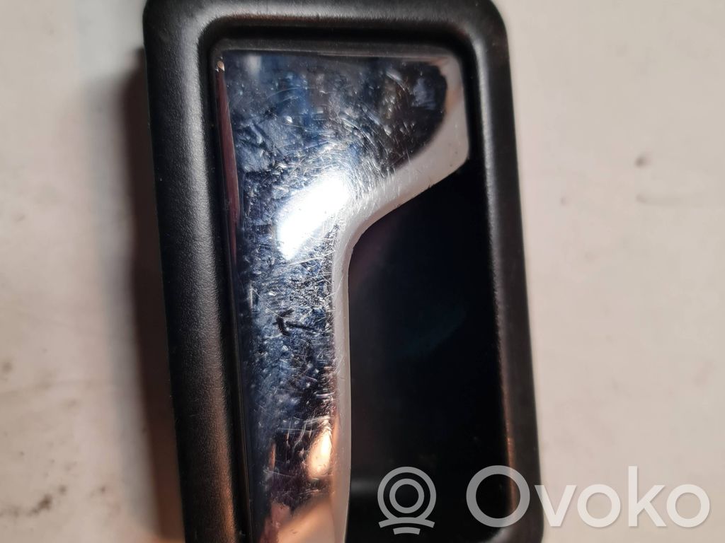 Audi 100 S4 C4 Manecilla interna puerta trasera 