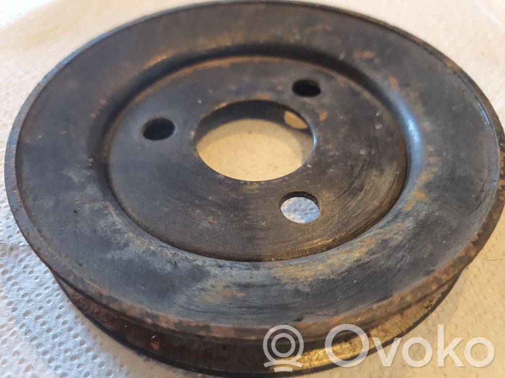 Audi 100 200 5000 C3 Riemenscheibe Servopumpe 