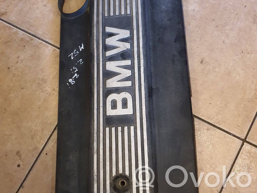 BMW 5 E39 Motorabdeckung 