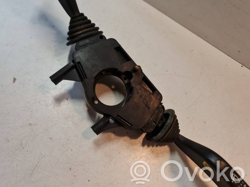 Opel Astra G Leva/interruttore dell’indicatore di direzione e tergicristallo 