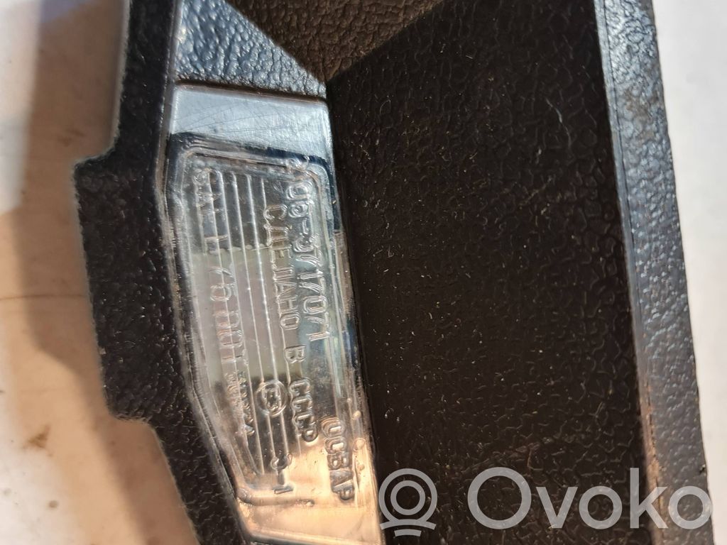 Éclairage de plaque d'immatriculation   21063717071
