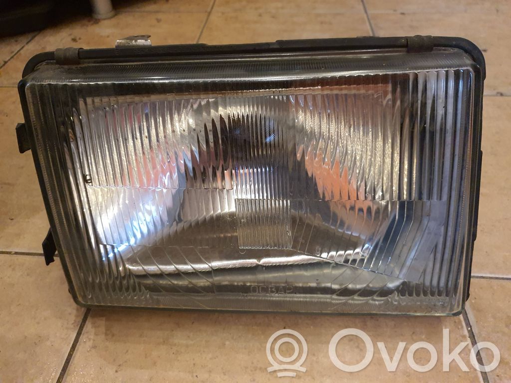 Scheinwerfer   1300508032