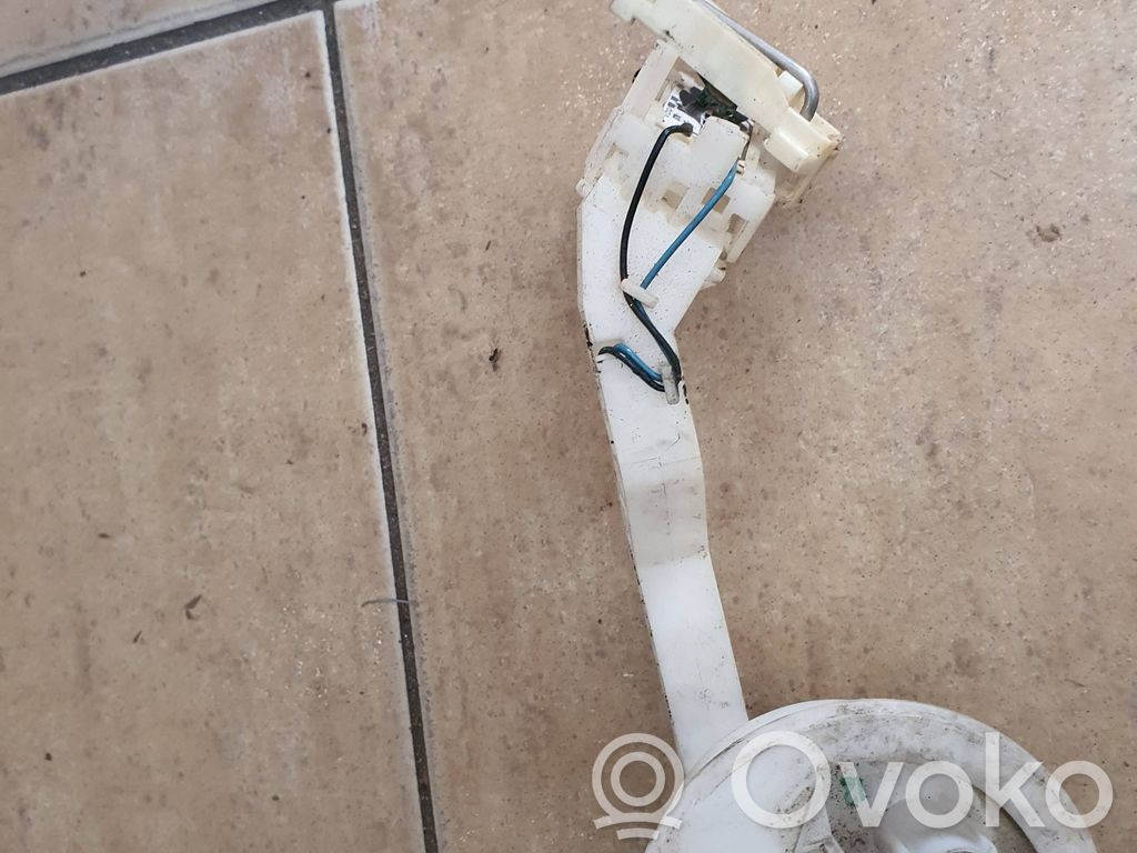 Audi A6 S6 C5 4B Fuel level sensor 