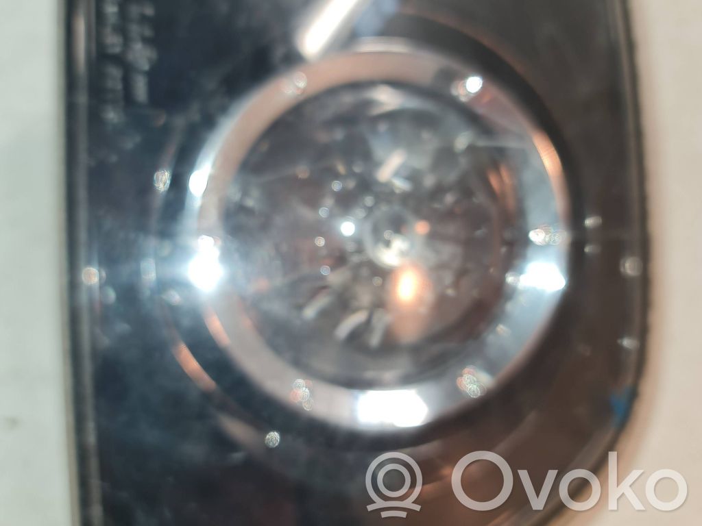 Mazda 3 I Takaluukun takavalot 