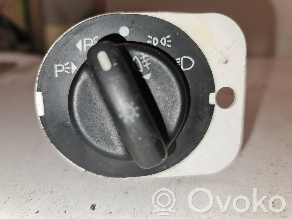 Ford Mondeo MK II Interruptor de luz 