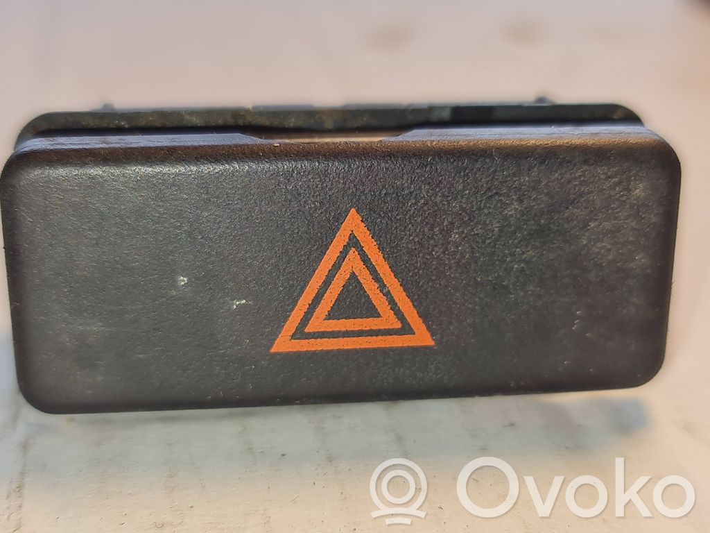 BMW 3 E36 Schalter Warnblinkanlage 