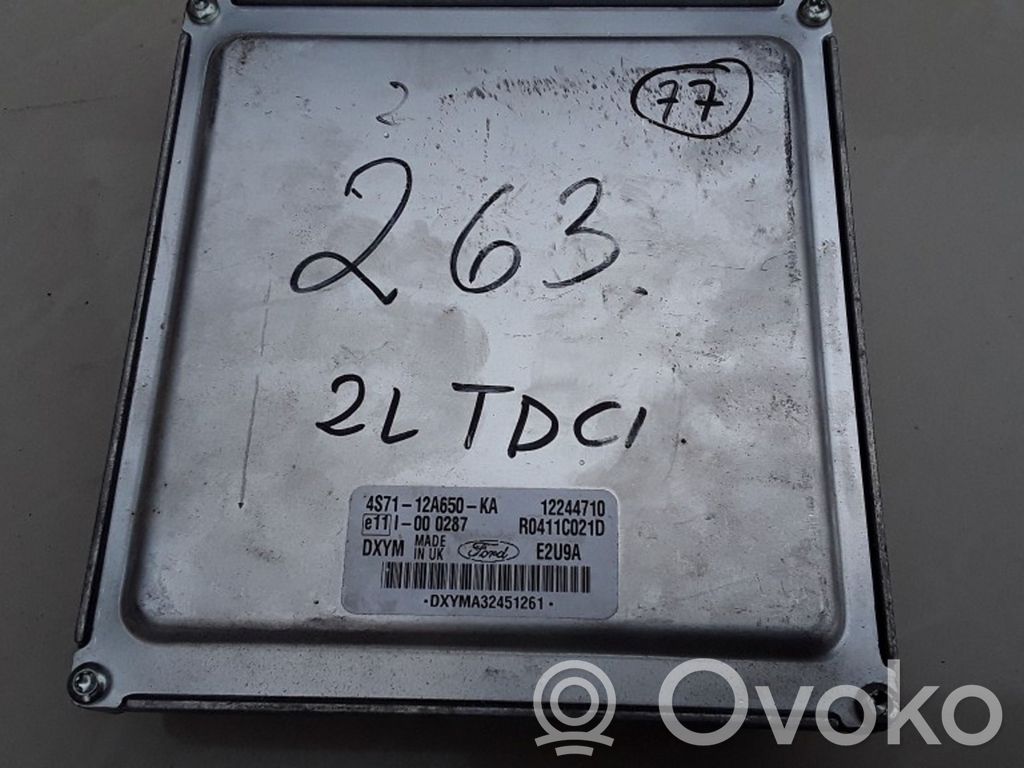Ford Mondeo Mk III Engine control unit/module 