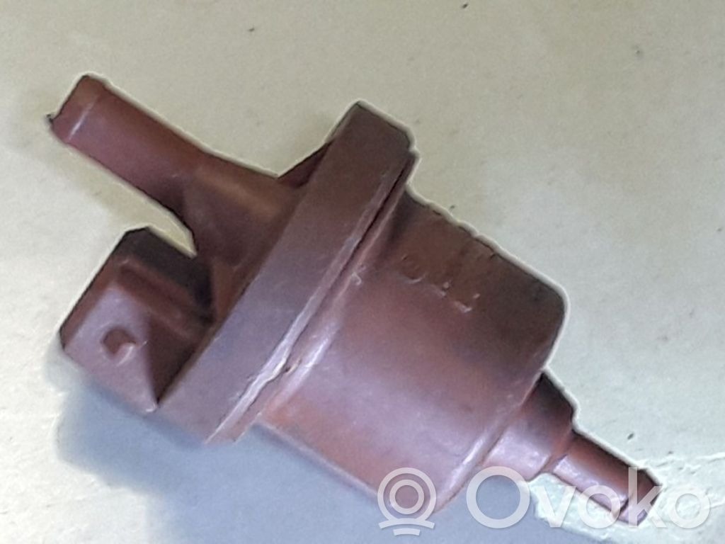 Citroen C5 Vacuum valve 