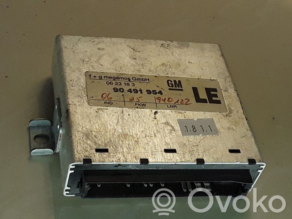 Opel Omega B2 Module confort 