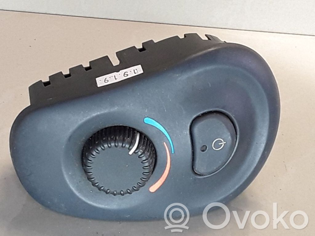 Climate control unit   113541000