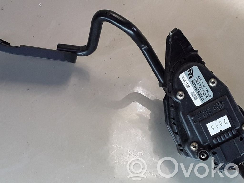 Accelerator throttle pedal   98VW9F836CB,7M2721603A,6PV00777005