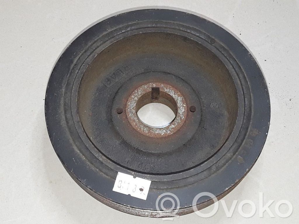 Peugeot 406 Kloķvārpstas skriemelis 