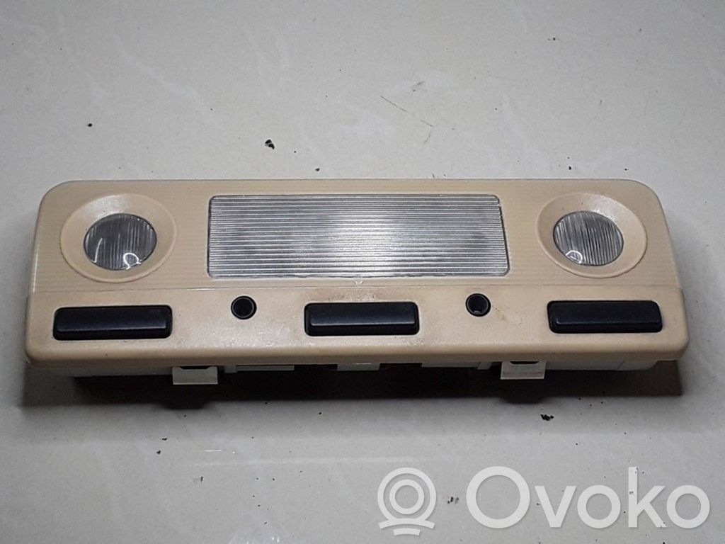 BMW 5 E39 Takaistuimen valo 