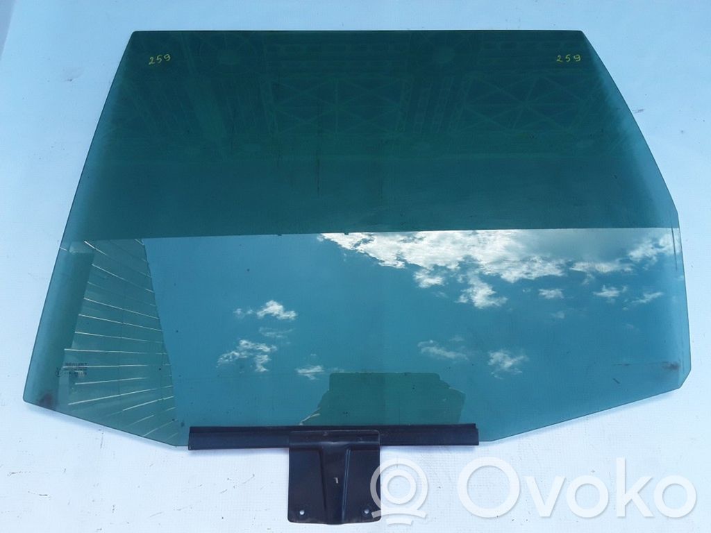 Renault Espace III Rear door window glass 