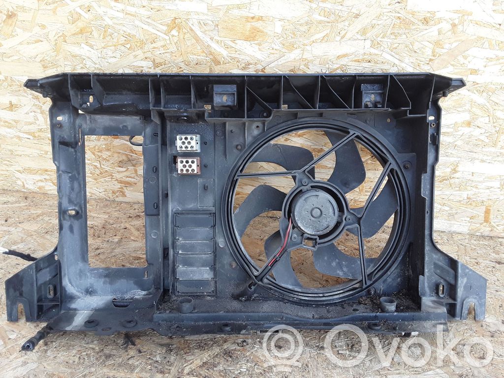 Citroen C5 Radiatorių panelė 