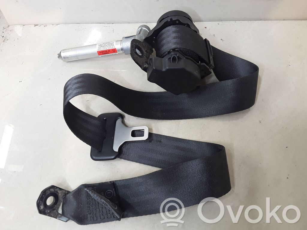 Volvo V50 Cinturón trasero 
