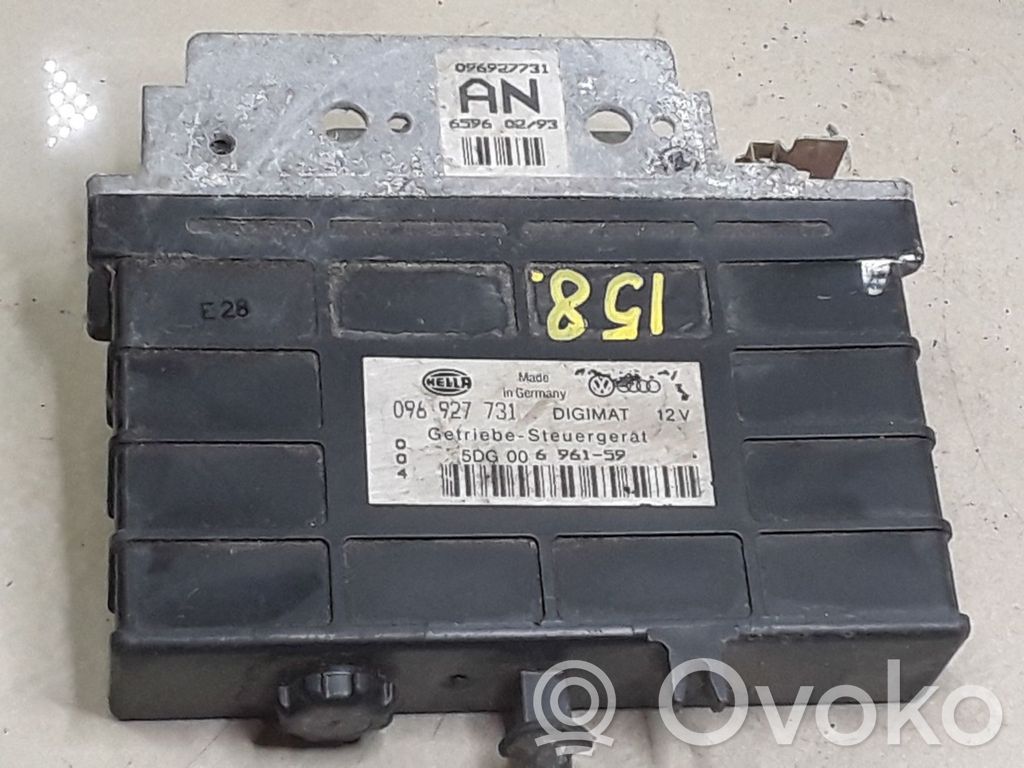 Volkswagen PASSAT B3 Gearbox control unit/module 