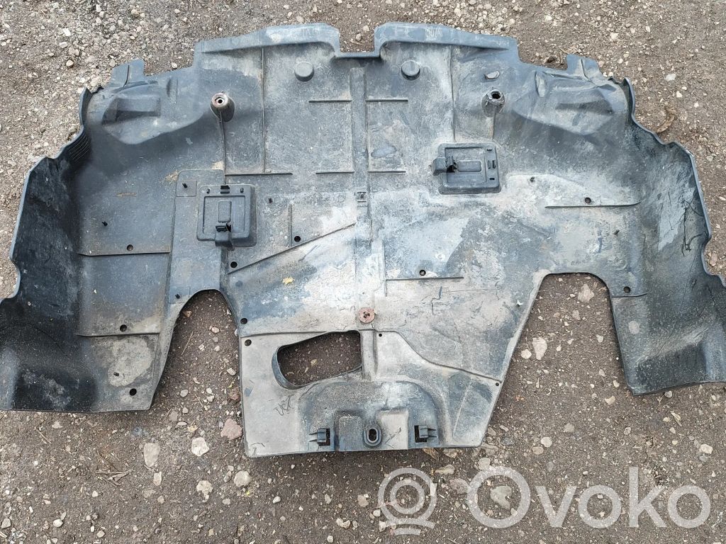 Subaru Legacy Engine splash shield/under tray 