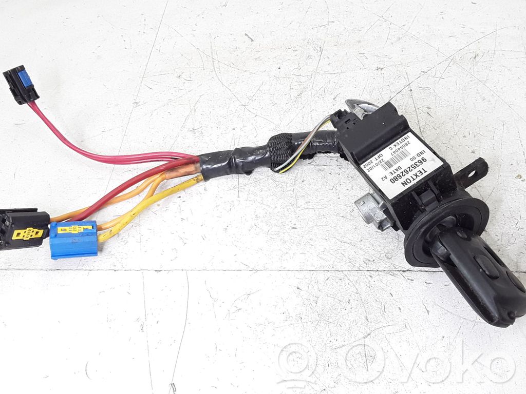 Peugeot 607 Ignition lock 